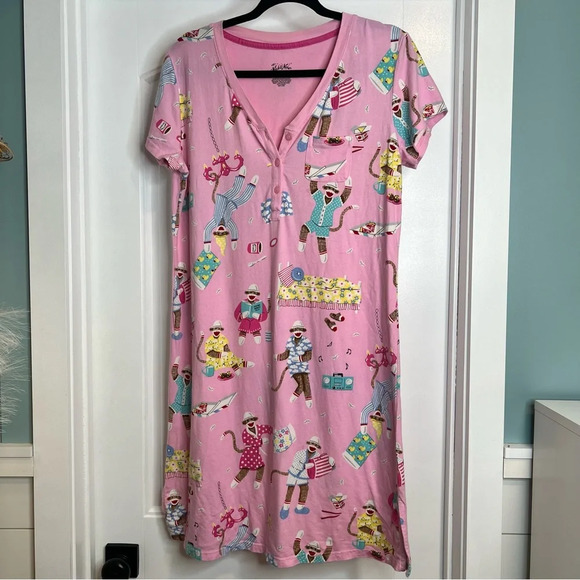 Nick & Nora Ladies Sock Monkey Pillow Fight Sleep Shirt. Size Medium. - Picture 11 of 11